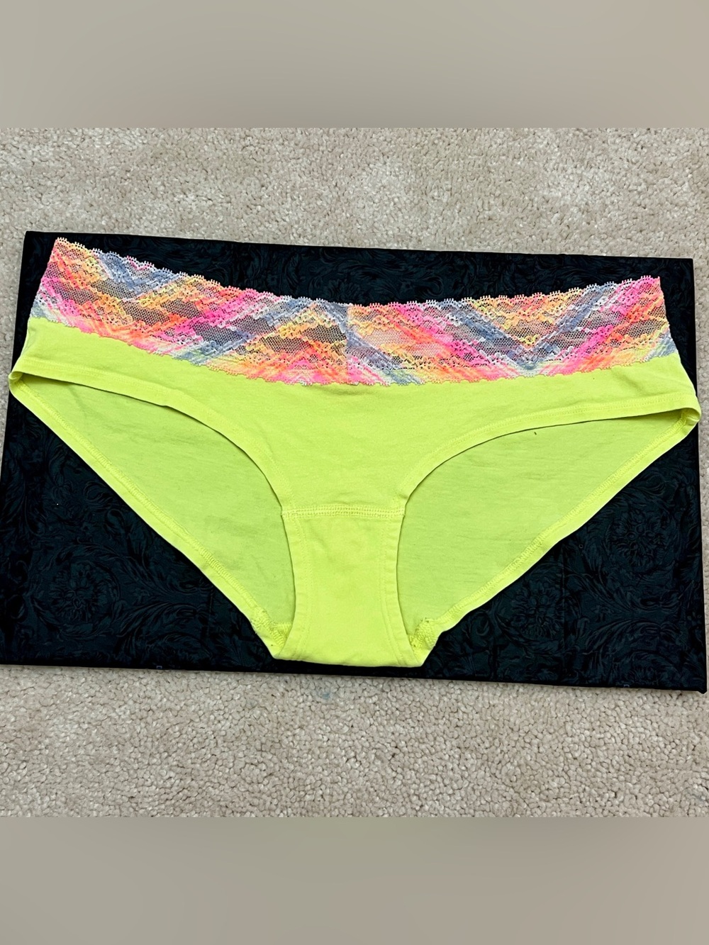 Victoria’s Secret Yellow Cotton Tie Dye Lace Low Rise Hiphugger Panties Medium